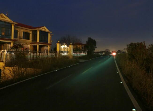 太陽(yáng)能閃爍燈